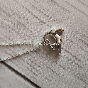 Cat Streaching  Necklace 925S Plate 18 inch  Chain Quality